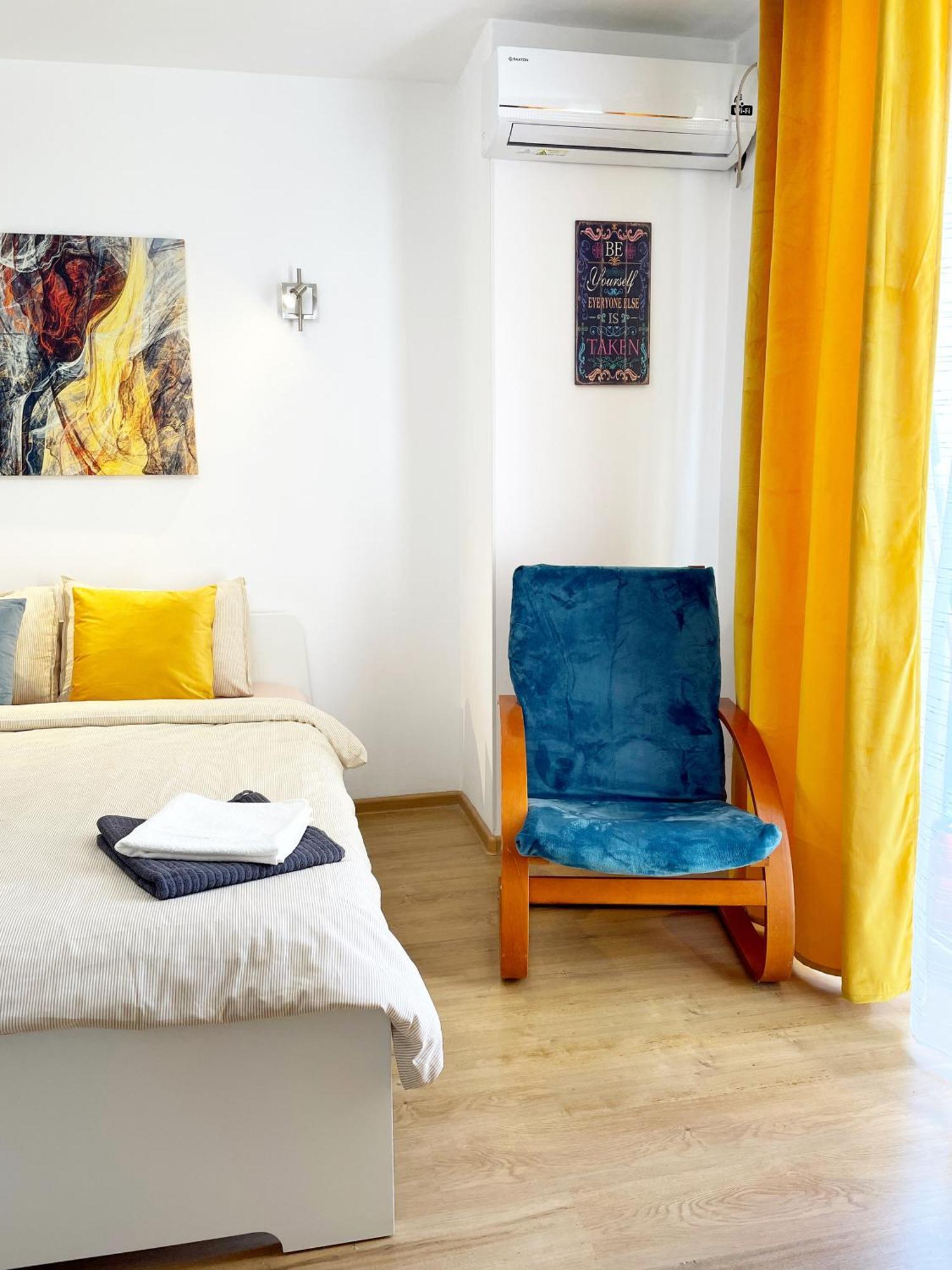 Alegro Studio Apartment Bukarest Exteriör bild